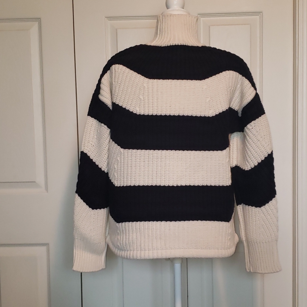 J. Crew  Kangaroo Pocket Turtleneck Sweater - Picture 2 of 4